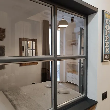 Apartment Gio House *