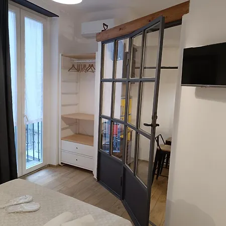Gio House * Генуя